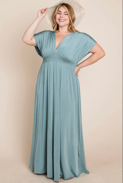 Plus Size Solid Maxi Dress with Ruched Sleeves